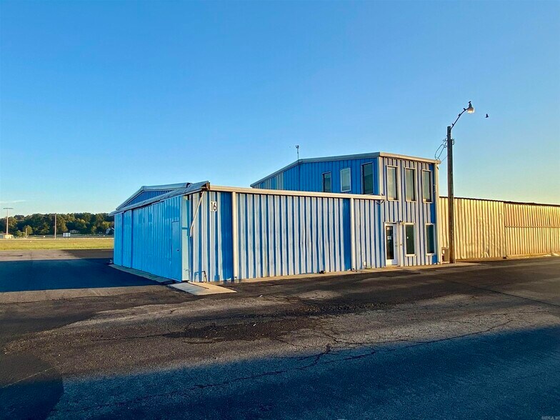 More Photos Of , Clarksville Specialty For Sale