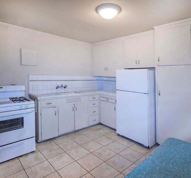 More Photos Of 725-731 Hillside blvd, Daly City Apartments For Sale