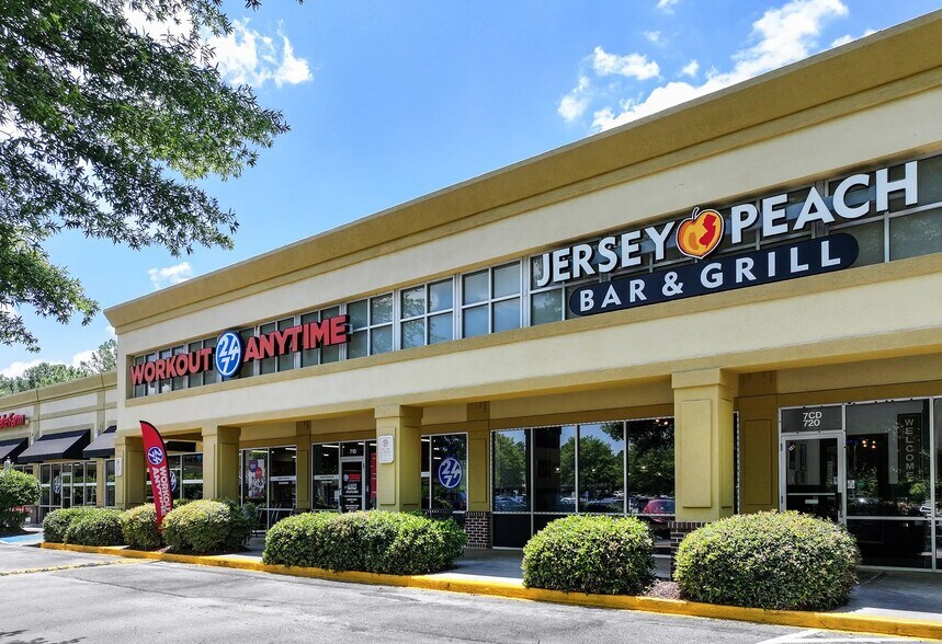 More Photos Of 2715 Loganville Hwy, Loganville General Retail For Lease