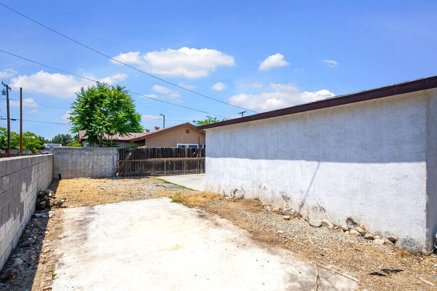 More Photos Of 8247 9th St, Rancho Cucamonga Apartments For Sale