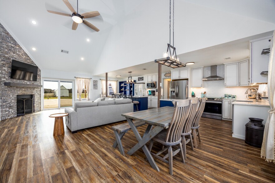 More Photos Of 1522 Burney Cemetary Rd, Calera Lodge Meeting Hall For Sale