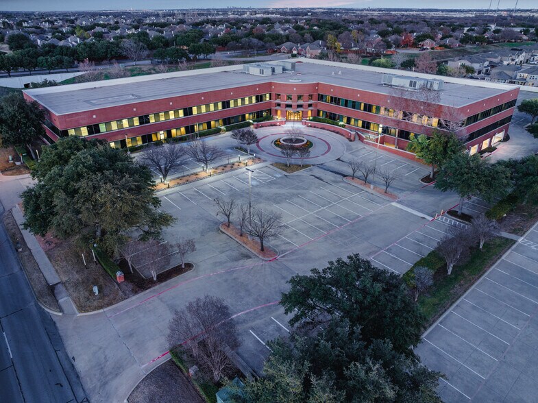 More Photos Of 10030 N MacArthur Blvd, Irving Office Residential For Lease