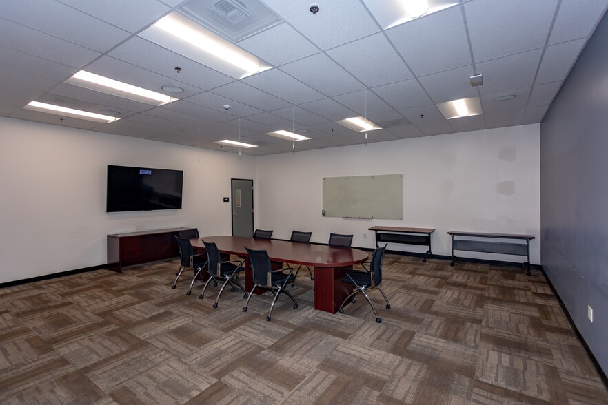 More Photos Of 10730 Bell Ct, Rancho Cucamonga Warehouse For Lease