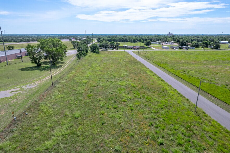 More Photos Of Jackson Ave and 22nd St, Woodward Land For Sale