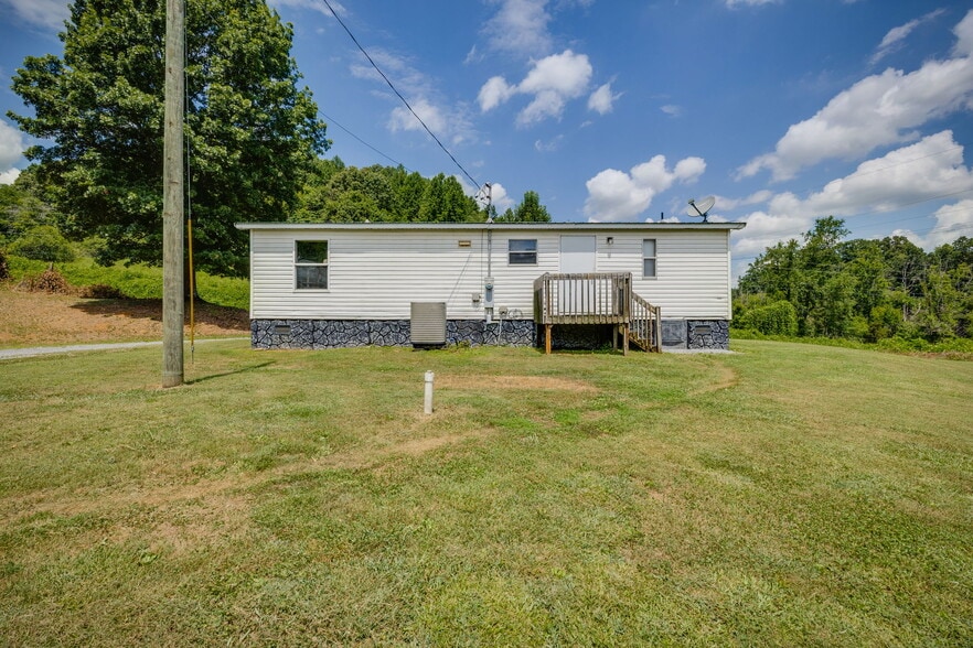 More Photos Of 2588 Carters Valley Rd, Surgoinsville Manufactured Housing Mobile Home Park For Sale