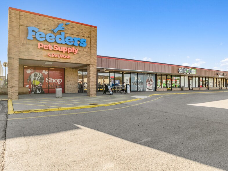 More Photos Of 844 S College St, Harrodsburg Unknown For Sale