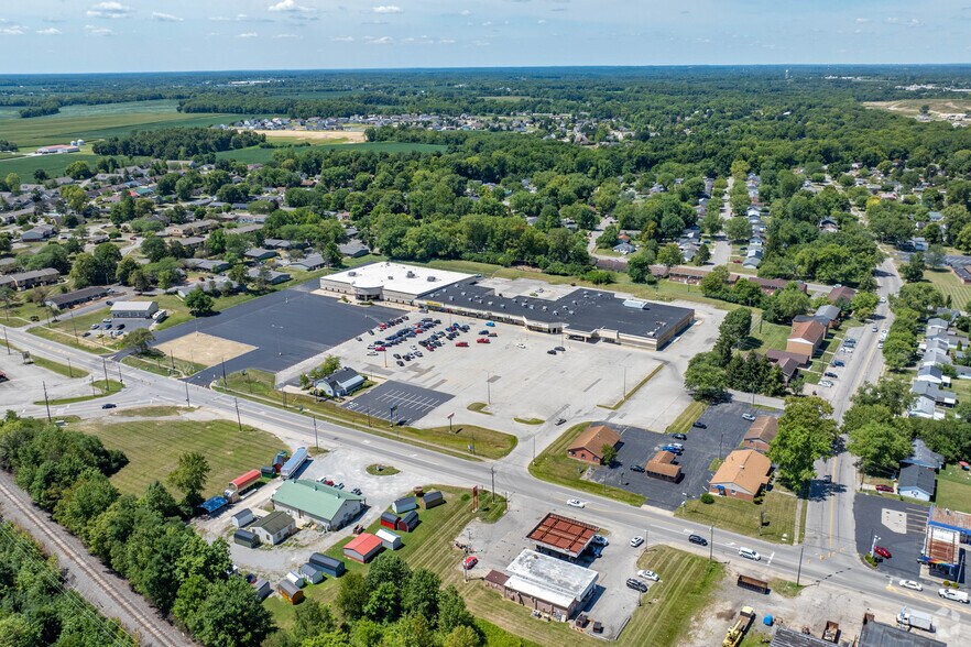 More Photos Of 935 S South St, Wilmington Unknown For Lease