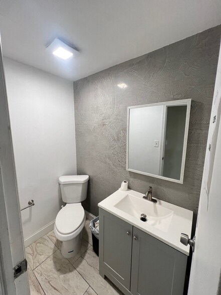 More Photos Of 4317-4319 Bergen Tpke, North Bergen Storefront Retail Residential For Lease