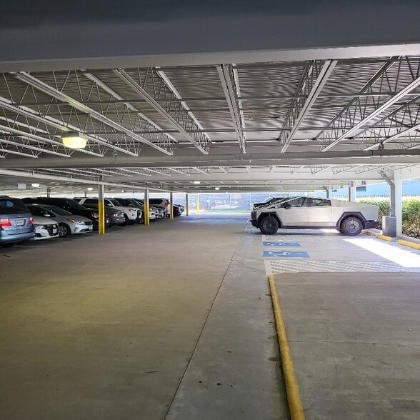 More Photos Of 12012 Wickchester Ln, Houston Office For Lease