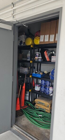 More Photos Of 1014 N Dixie Hwy, Lake Worth Beach Loft Creative Space For Sale