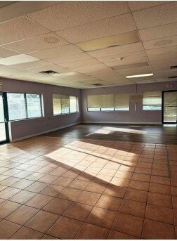 More Photos Of 20 Jackson St, Freehold Office For Lease