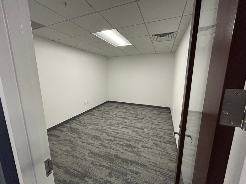 More Photos Of 155 Federal St, Boston Office For Lease