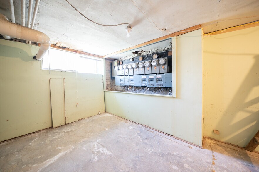 More Photos Of 48 8th Ave, Passaic Apartments For Sale