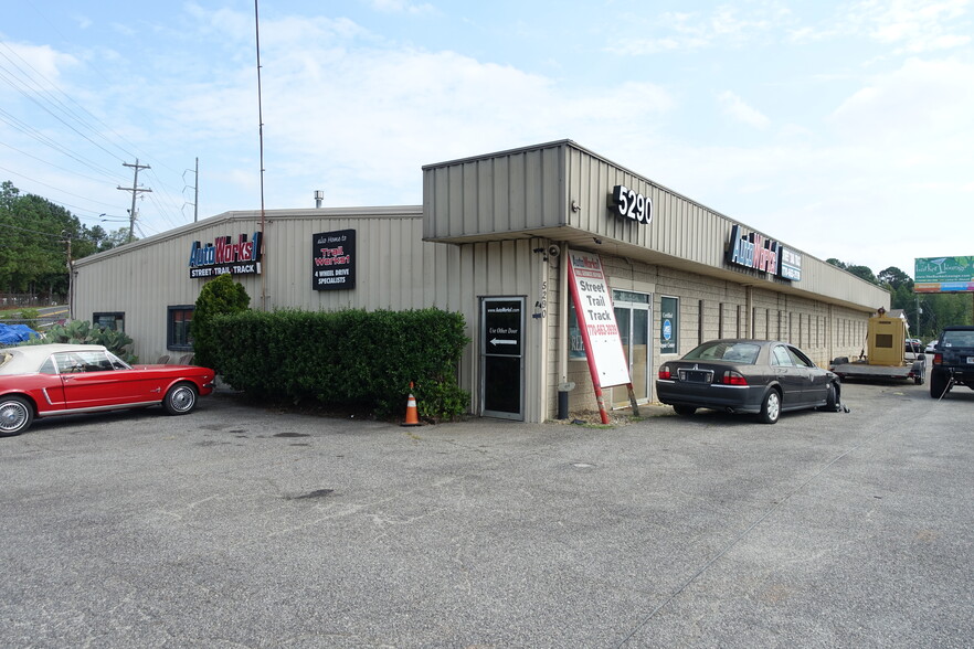 Primary Photo Of 5290 Atlanta Hwy, Alpharetta Auto Repair For Sale