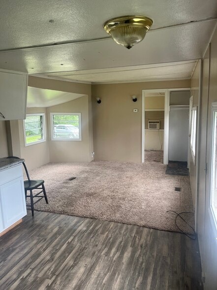 More Photos Of 853 W State Road 38, New Castle General Retail For Sale