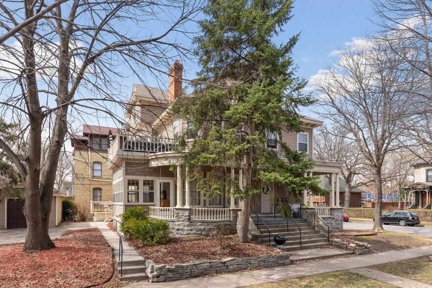 More Photos Of 197 Kent St, Saint Paul Multifamily For Sale