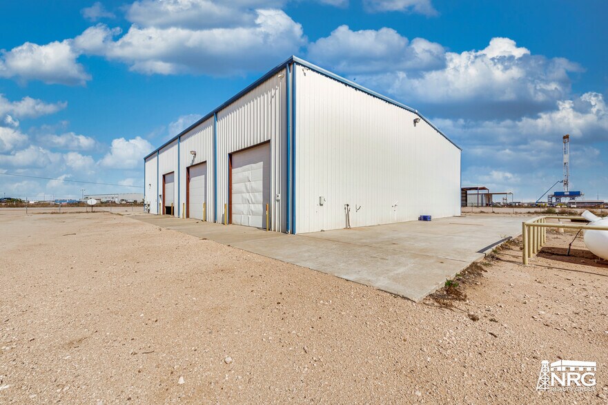 More Photos Of 9215 W County Road 127, Midland Warehouse For Sale