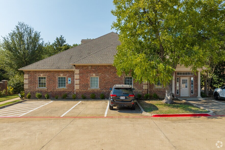 More Photos Of 558 Silicon Dr, Southlake Unknown For Lease