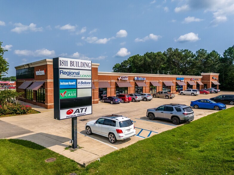 Primary Photo Of 1811 Highway 78 E, Jasper General Retail For Sale