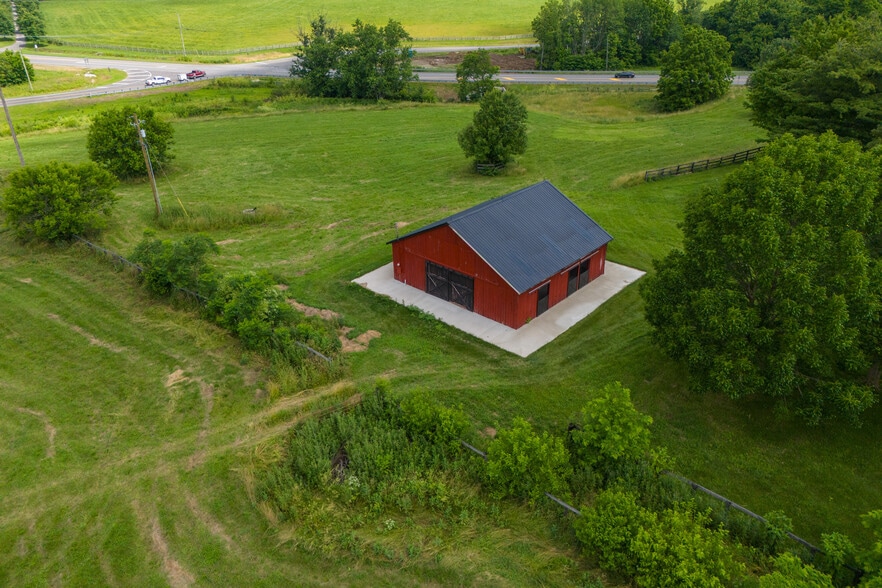 More Photos Of 1975 Georgetown Rd, Paris Lodge Meeting Hall For Sale