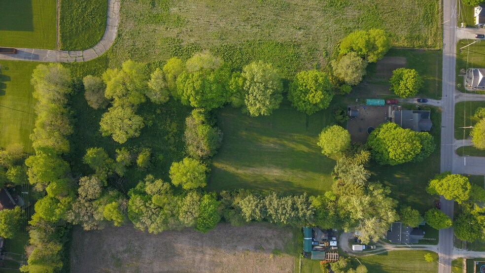 More Photos Of Fiant Street, Connersville Land For Sale