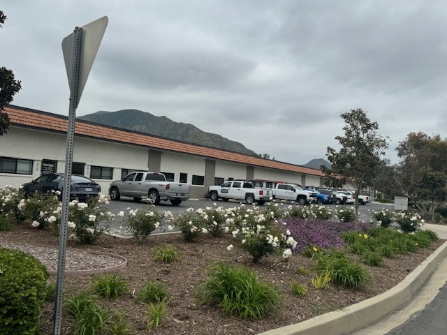 Primary Photo Of 610-628 Calle Plano, Camarillo Warehouse For Lease