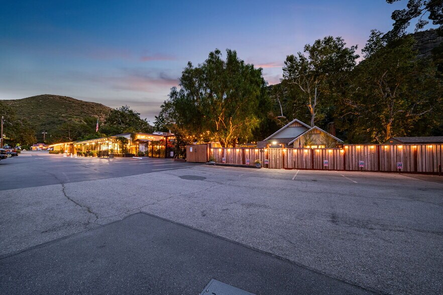 More Photos Of 28192 Silverado Canyon Rd, Silverado General Retail For Sale