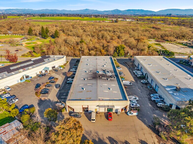 More Photos Of 390-400 Morris St, Sebastopol Warehouse For Sale