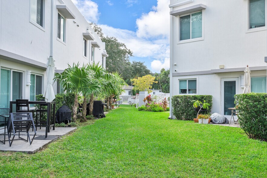 More Photos Of 509 NE 121st St, North Miami Apartments For Sale