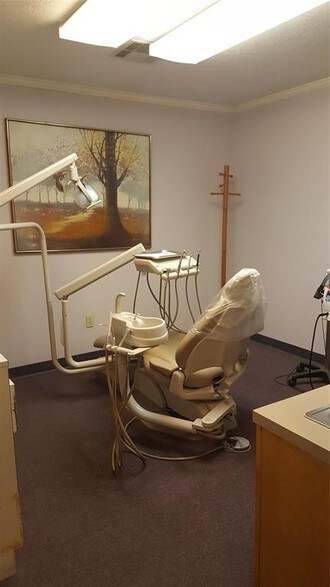 More Photos Of 9802 Homestead Rd, Houston Medical For Lease