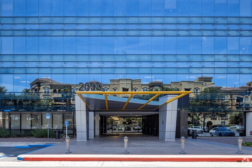 More Photos Of 2099 S State College Blvd, Anaheim Office For Lease