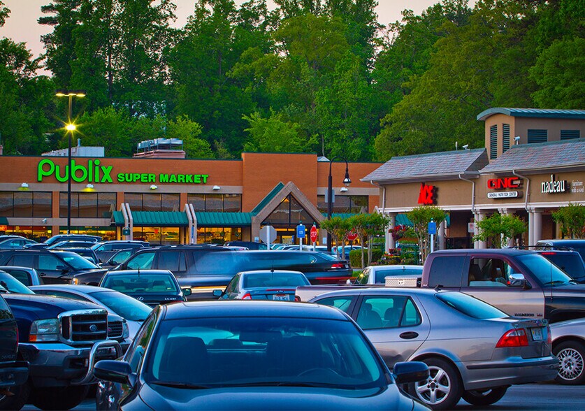 Primary Photo Of 2333-2365 Peachtree Rd NE, Atlanta Unknown For Lease