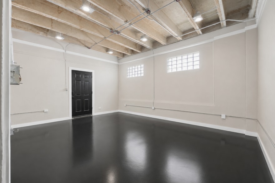 More Photos Of 209-211 San Pedro Ave, San Antonio Apartments For Sale
