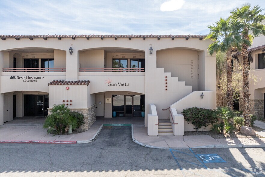 More Photos Of 51625 Desert Club Dr, La Quinta Loft Creative Space For Lease