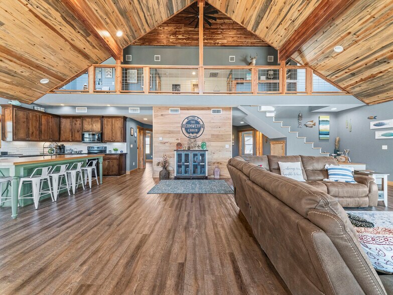 Primary Photo Of 156 Serenity Loop, Glenwood Hospitality For Sale