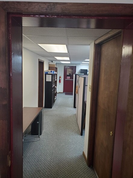 More Photos Of 27 S High St, West Chester Office Residential For Lease