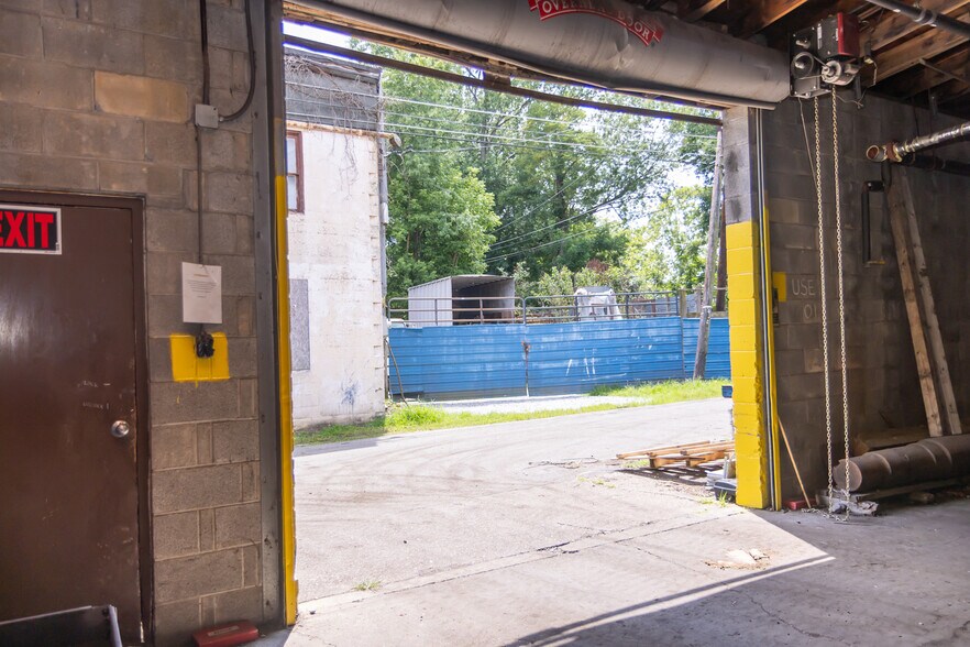 More Photos Of 801 Hazlett Ave, Wheeling Office For Sale