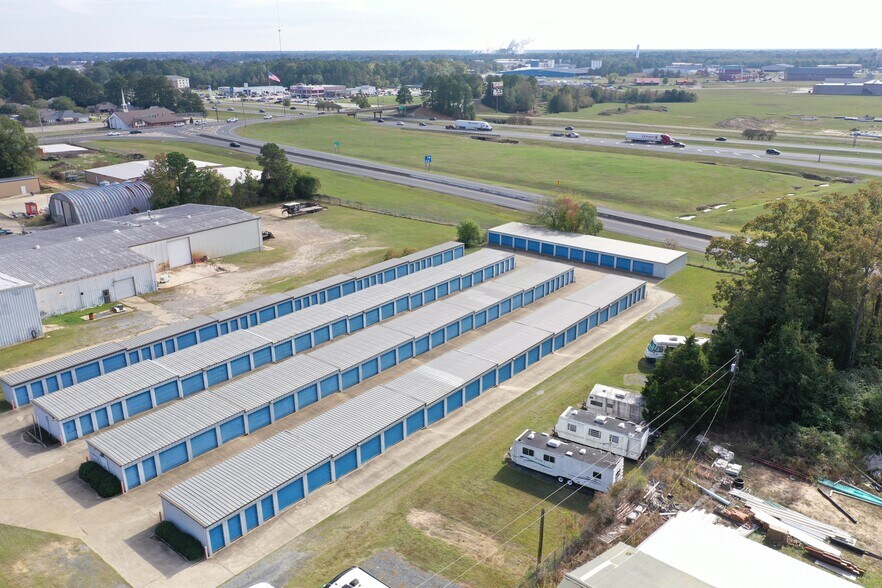 More Photos Of 4601 Cypress st, West Monroe Self Storage For Sale