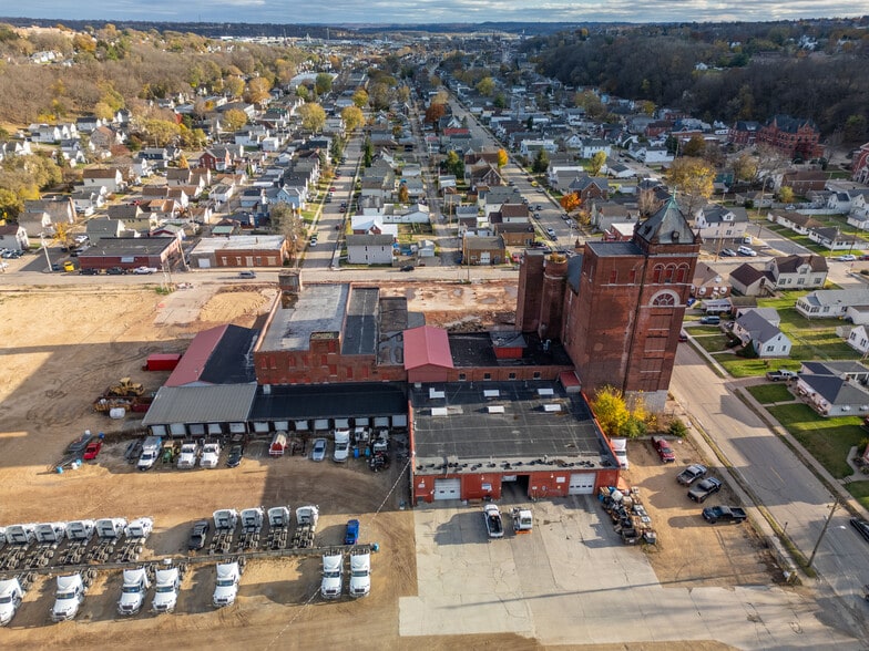 More Photos Of 3040 Jackson St, Dubuque Apartments For Sale