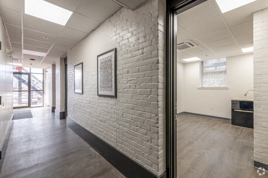 Photo of Ll Floor Ste B8