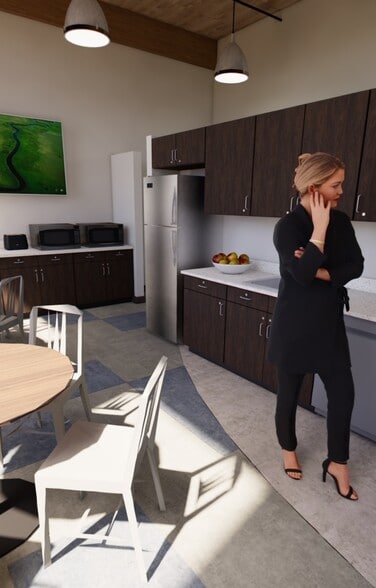 More Photos Of 2400 8th Ave, Altoona Office For Lease