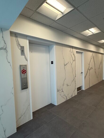 More Photos Of 1065 Old Country Rd, Westbury General Retail For Lease