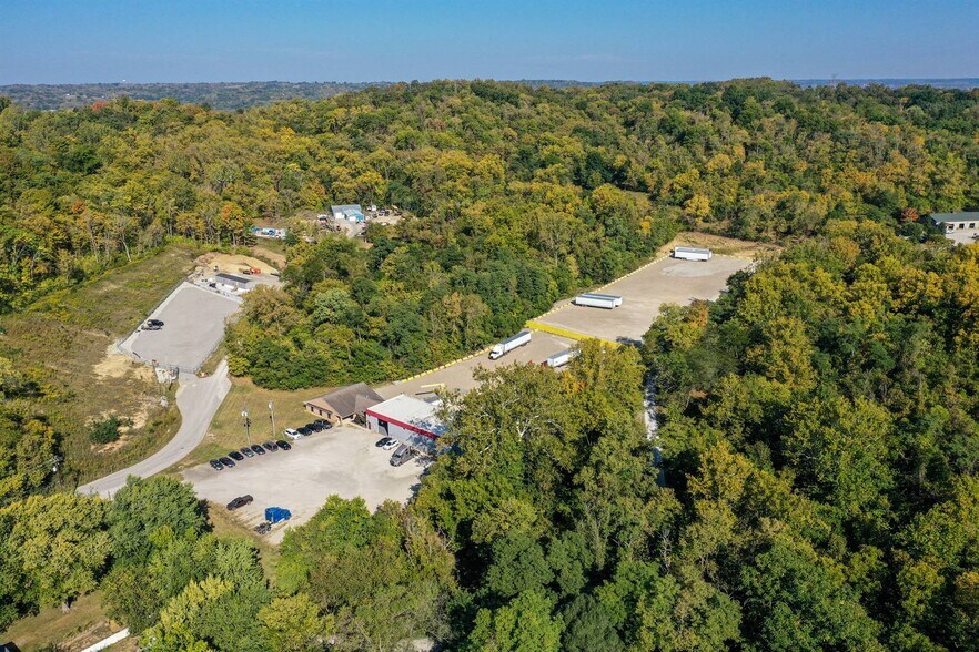 More Photos Of 4450 Monroe St, Hooven Truck Terminal For Sale
