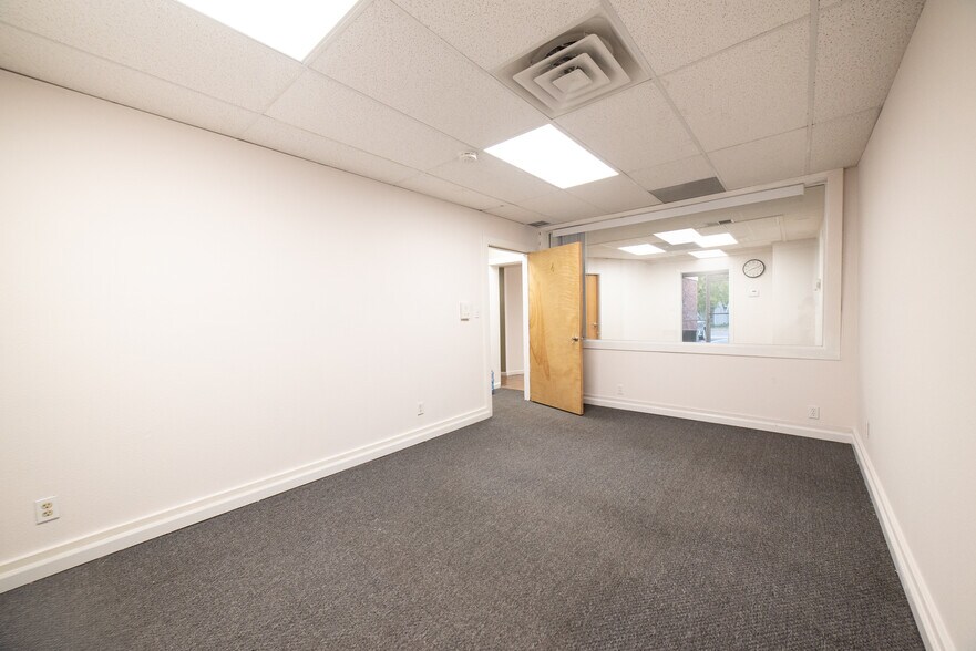 More Photos Of 1612 LaPorte Ave, Fort Collins Loft Creative Space For Lease