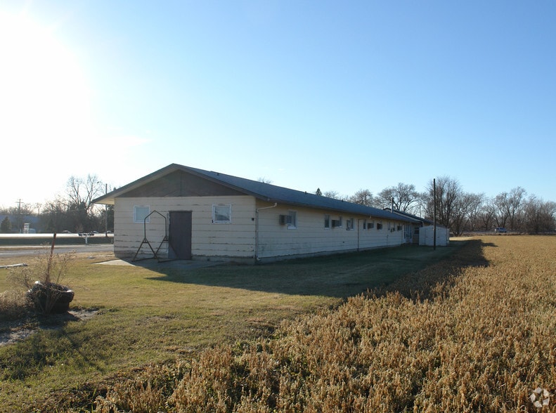 More Photos Of 1209 5th St, Tama Hotel For Sale