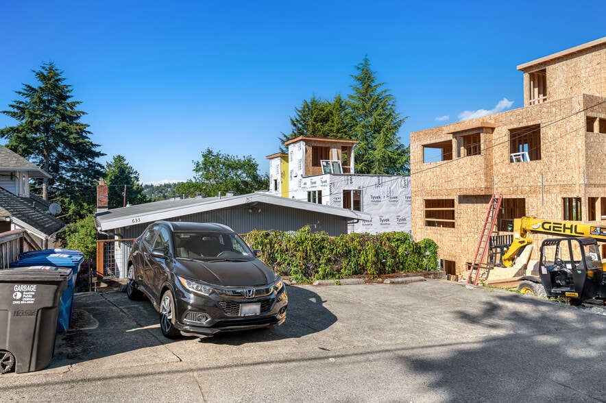 More Photos Of 633 W Emerson St, Seattle Multifamily For Sale
