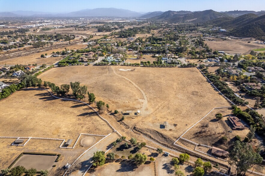 More Photos Of NEC Hayes Ave & Ivy Street ave, Murrieta Land For Sale
