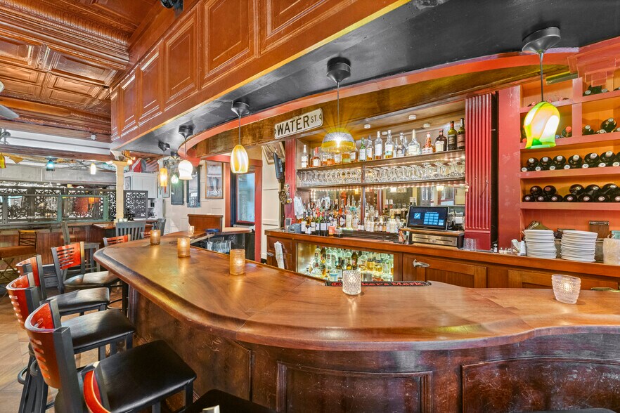 More Photos Of 143 Water St, Stonington Restaurant For Sale