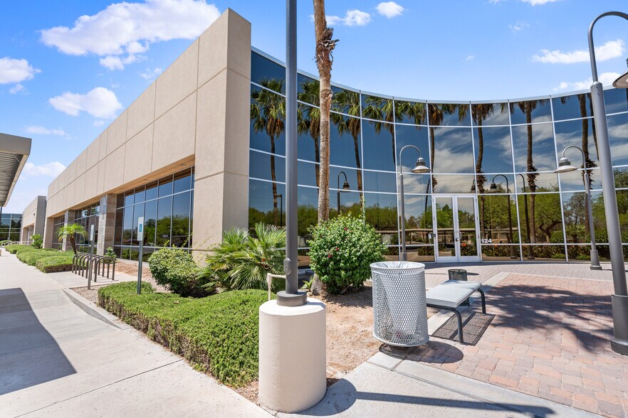More Photos Of 301 W Warner Rd, Tempe Office For Lease