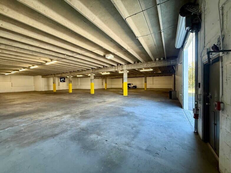 More Photos Of 12388 Starkey Rd, Largo Warehouse For Sale